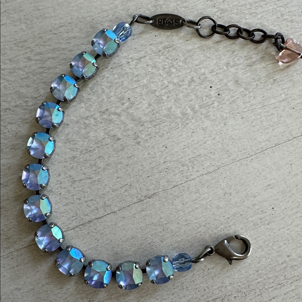 Sabika fun size frosty iridescent blue crystal bracelet - Picture 3 of 4